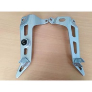 Yamaha y110 ss110 ss lama footrest bracket besi