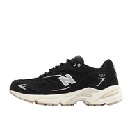 New Balance 725 Black Unused