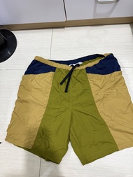 Columbia 短褲 XL