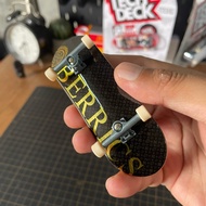 Tech Deck Gives (New)