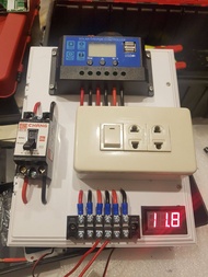 ชุดนอนนา อุปกรณ์ชุดโซล่าเซลล์ 12/24V ชุดคอนโทรลเลอร์ชาร์จเจอร์  30A
