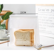 White ziplock bag (28 x 21.7 x 10.7)