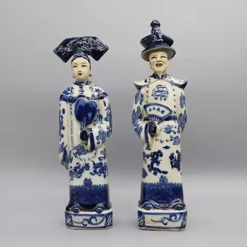 Ceramic statues of chinese emperor and empress in Qing dynasty, table accessory, home decoration