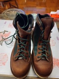 Danner light
