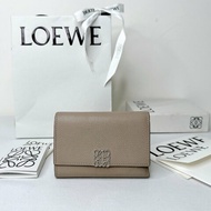 LOEWE Anagram沙色三短夾