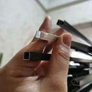 TERLARIS LIST U ALUMINIUM 5MM WARNA HITAM | COD