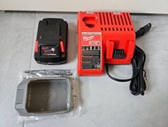 換牌子 放Milwaukee M18 充電器/電池