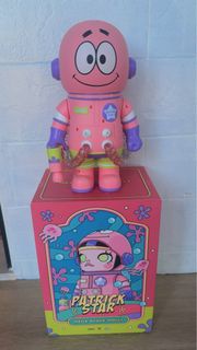 Mega Space Molly Patrick Star 聯名公仔