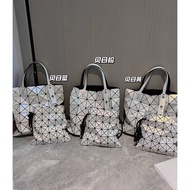 [Old Fairy] BAOBAO Issey Miyake Fritillary Six-Grid Series Bucket Bag Six-Grid tote Shopping Bag Han