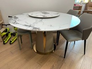 大理石圓餐桌