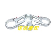 QJ เครื่องยนต์มอเตอร์ไซค์ 550S แผ่นเชื่อมสามเหลี่ยม บาร์ที่จับมือ 552 ตัวอย่าง คอลัมน์ด้านบนและด้านล