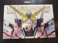 萬代 PG 獨角獸高達 模型