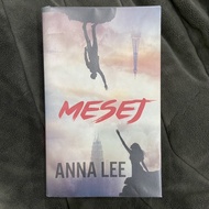 Mesej  oleh  Anna Lee