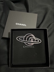 Chanel 飾物胸針