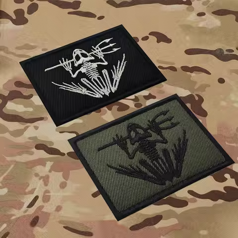 Bone Frog Skeleton Skull Embroidery Patches Olive Drab Green Frogman Patch Stickers On Clothing With
