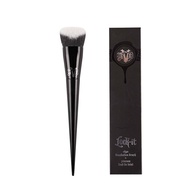 KVD Lock-It Edge 10 Foundation Brush Kat Von D Contour