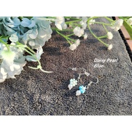 Handmade elegant pearl and beads earrings