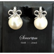 White Round Real Pearls Diamond (D.O.10 Tunk) 18K Gold Setting Total Weight 6.49 Grams Sweet Bow Des