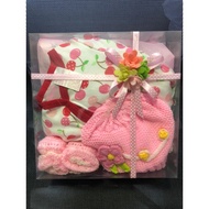 Baby gift gift hamper