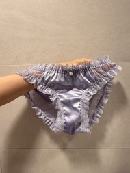 全新SIXTYEIGHT 女性蕾絲緞面內褲lace喱士底褲under 非二手