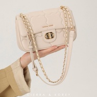 [A.U.T.H] CIERRA handbag & KOREY live hunting A.U.T.H Nanfeng Chio2nd