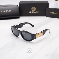 แว่นกันแดด Versace Medusa Biggie VE4361 GB1/87