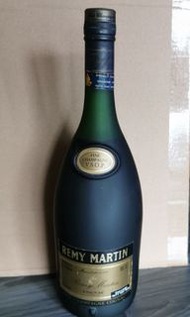 舊裝沙樽馬爹利vsop，1公升