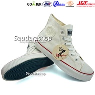 PUTIH Warrior Classic Shoes/Warrior School Shoes/White Warrior Shoes