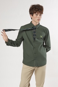 ESP เสื้อเชิ้ตเฟรนช์ชี่แต่งกระดุมแขน ผู้ชาย สีเขียวเข้ม | Frenchie Shirt with Fold Up Detail | 03789