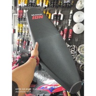NOI WATDAN FLAT SEAT DRY CARBON RED STICH NOW MIO I 125