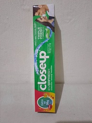 close up ever fresh 160gr atau Close up complete fresh 100gr