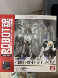 Robot魂 攻擊自由高達 ZGMF-X20A