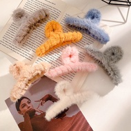 Large Korean fashion hair clip mixed with fur fabric [CODE C509](T1-KHO3)