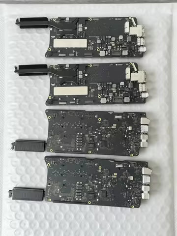 Suitable for MacBook Pro A1502 motherboard 2015 model board number 820-4924-A