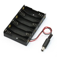 uxcell 電池ボックス 電池ホルダーケース プラグアダプタ ボタンバッテリーホルダー ボタン電池対応 電池ストレージ 6×1.5V AA電池 2.1mm x 5.5mm