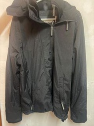 Superdry jacket 黑色防風外套