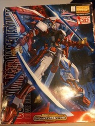 Bandai 萬代 MG 連30週年限定透明外甲版件 Astray Red Frame Kai 紅色迷惘異端改 高達 (盒殘) Seed
