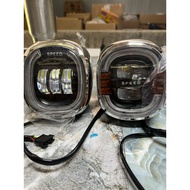 M9 lights, 2-eyelid lights with 3 clocks with lock installed for 133m vehicles. Bright and beautiful