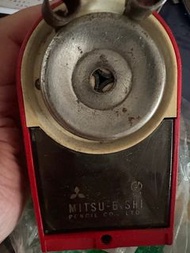 三菱Mitsubishi 老牌古董削鉛筆機現況如圖