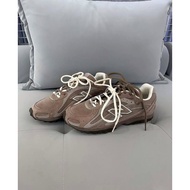 New Balance 204L - Mushroom/Brown