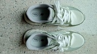 New Balance Women's Fresh Foam Arishi v4 Tiralux