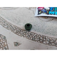 ♞VALVE SEAL**HONDA GENUINE PARTS (each)xrm125/rs125/wave125/xrm125fi/rs125fi