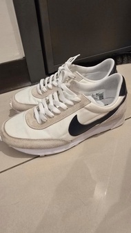 �� NIKE 耐吉  Nike Daybreak 女鞋 米白色 復古 運動 休閒鞋 CK2351-111