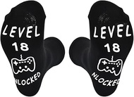 Level 18 Socks for Men Happy 18th Birthday Gifts for Son Birthday Cards from Mom and Dad 18Yr Old Bi