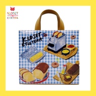 Kloset &amp; Etcetera Baking Table Bag กระเป๋าถือพิมพ์ลาย