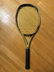 Yonex Isometric Tennis Racket Gold 300g