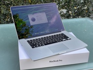 MacBook Pro 15" (Retina, Mid 2012) 8GB Ram 256GB SSD