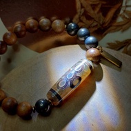 祖靈智慧手串 | 瑪瑙 | 黃銅礦 黃鐵礦 | 金絲楠木 |