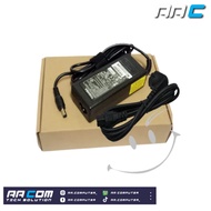 TOSHIBA 19V3.42A CHARGER