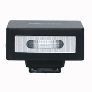 MEDALight F1 แฟลชหัวกล้องขนาดเล็ก มีแบตในตัว (ประกันศูนย์ 1 ปี) แฟลชกล้อง Ricoh GR III  Fujifilm และ